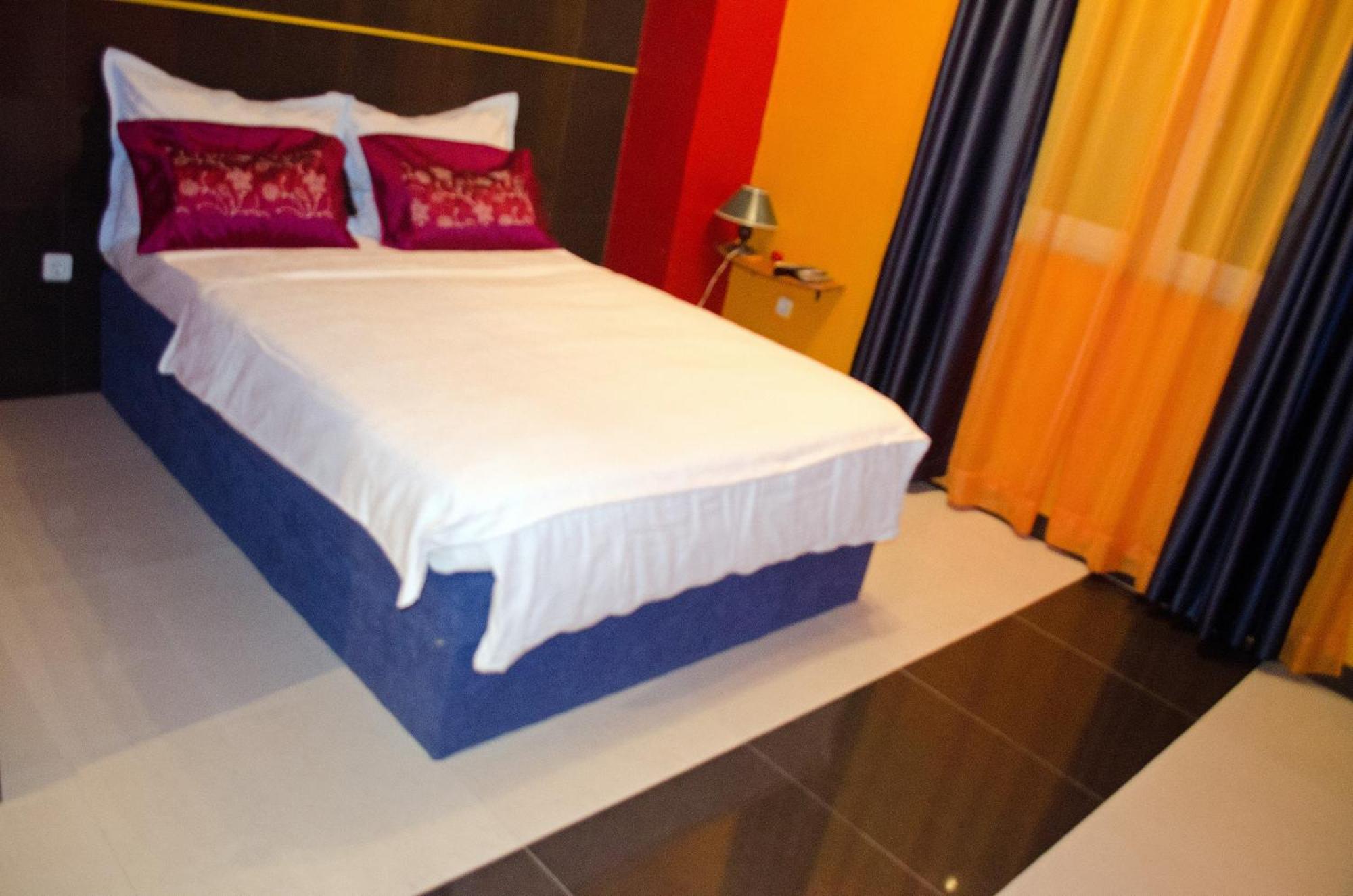 Apartments Villa Sunrise Okrug Gornji Zewnętrze zdjęcie